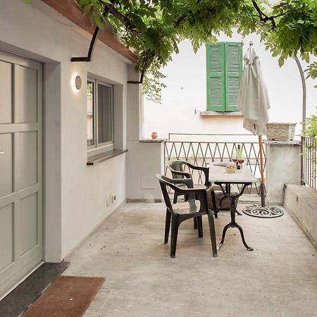 Wisteria Court - Suite 2 - Menaggio Luaran gambar