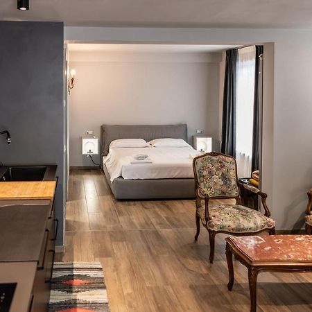 Wisteria Court - Suite 2 - Menaggio Luaran gambar