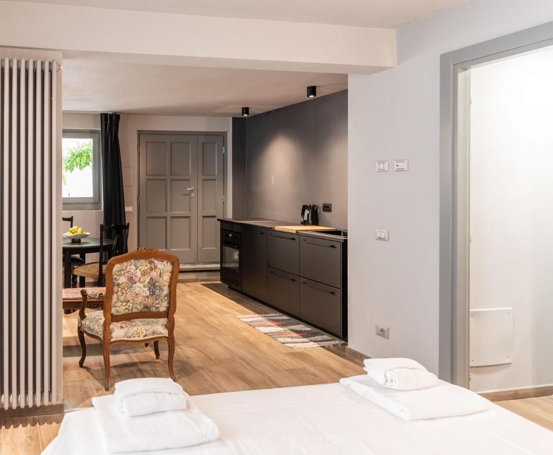 Wisteria Court - Suite 2 - Menaggio Luaran gambar